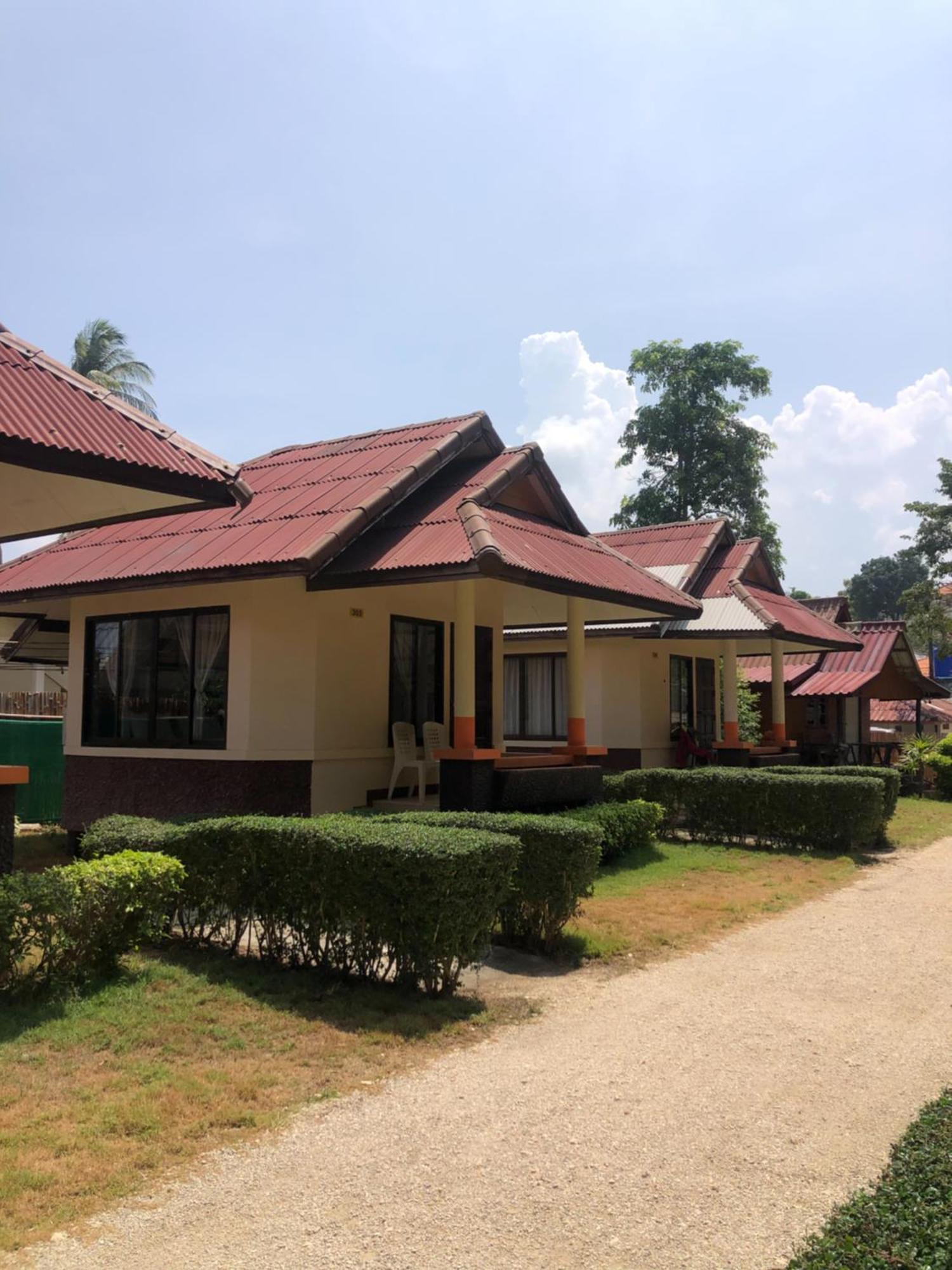 Moonwalk Lanta Resort Ko Lanta Exterior foto