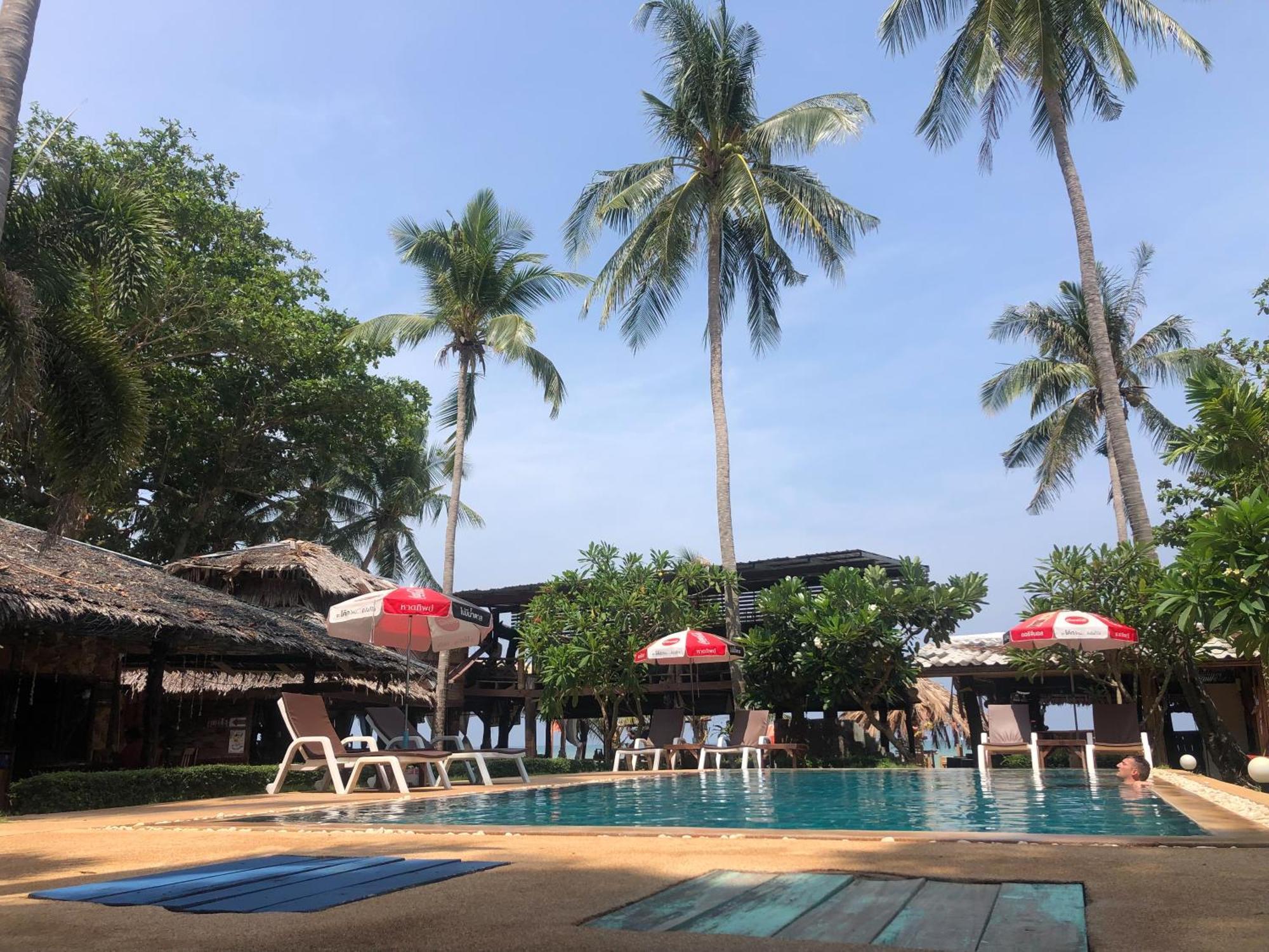 Moonwalk Lanta Resort Ko Lanta Exterior foto